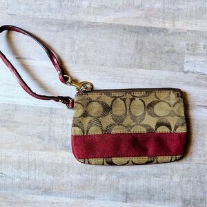 4x6 Early 2000's Coach Wristlet tan/red